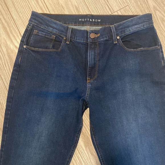 Mott & Bow Boyfriend Jeans - Picture 1 of 7